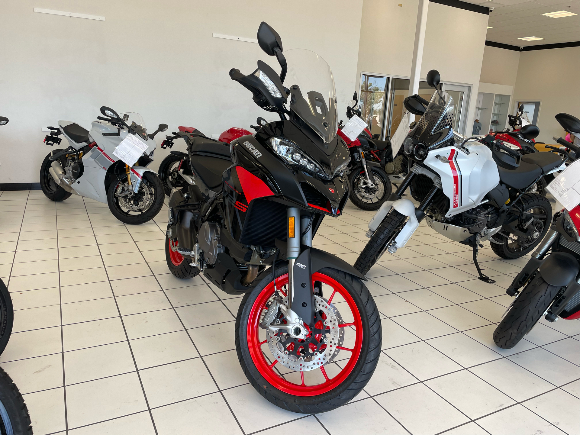 2024 Ducati Multistrada V2 S in Albuquerque, New Mexico - Photo 1