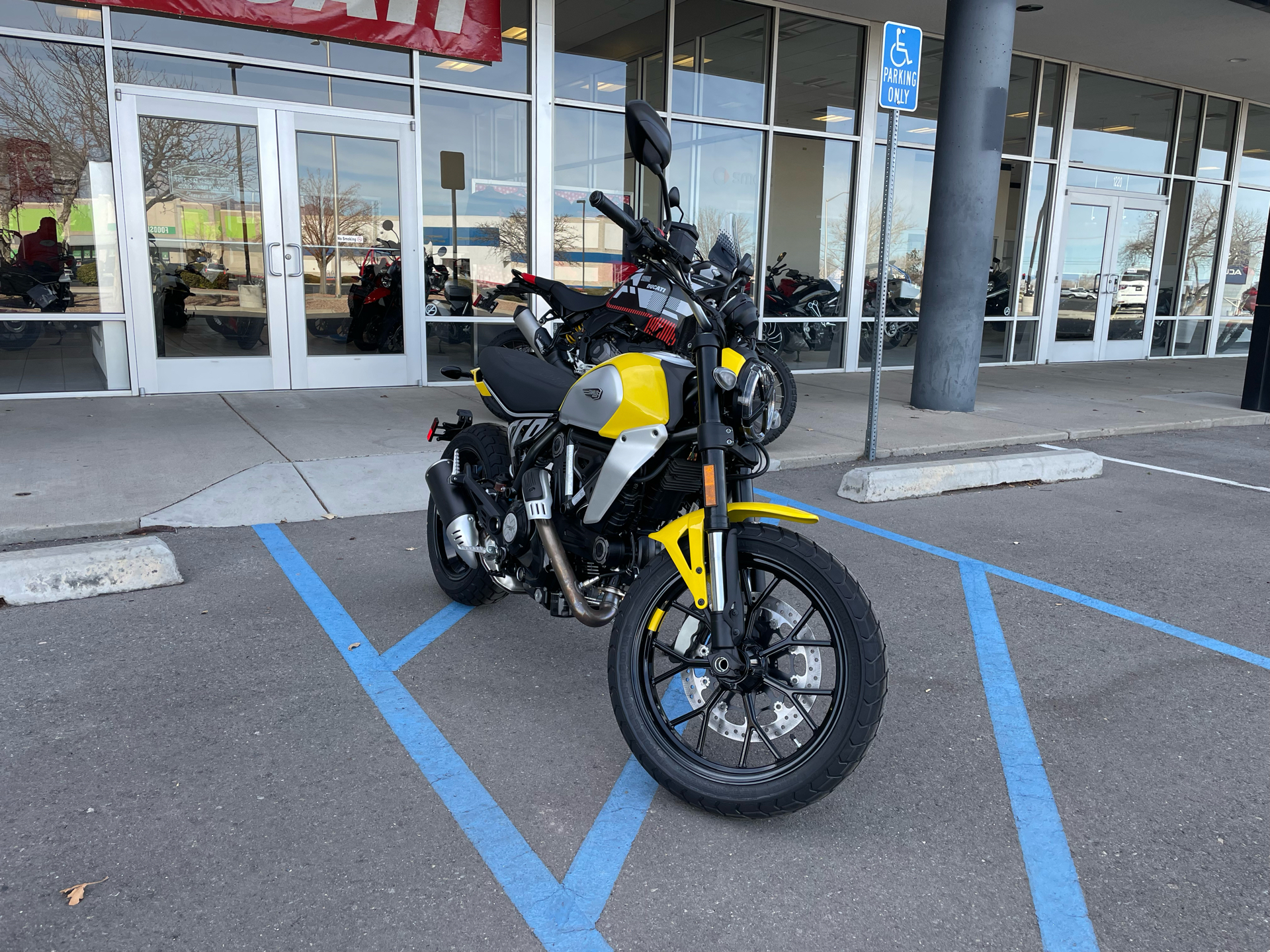 2024 Ducati Scrambler Icon in Albuquerque, New Mexico - Photo 1