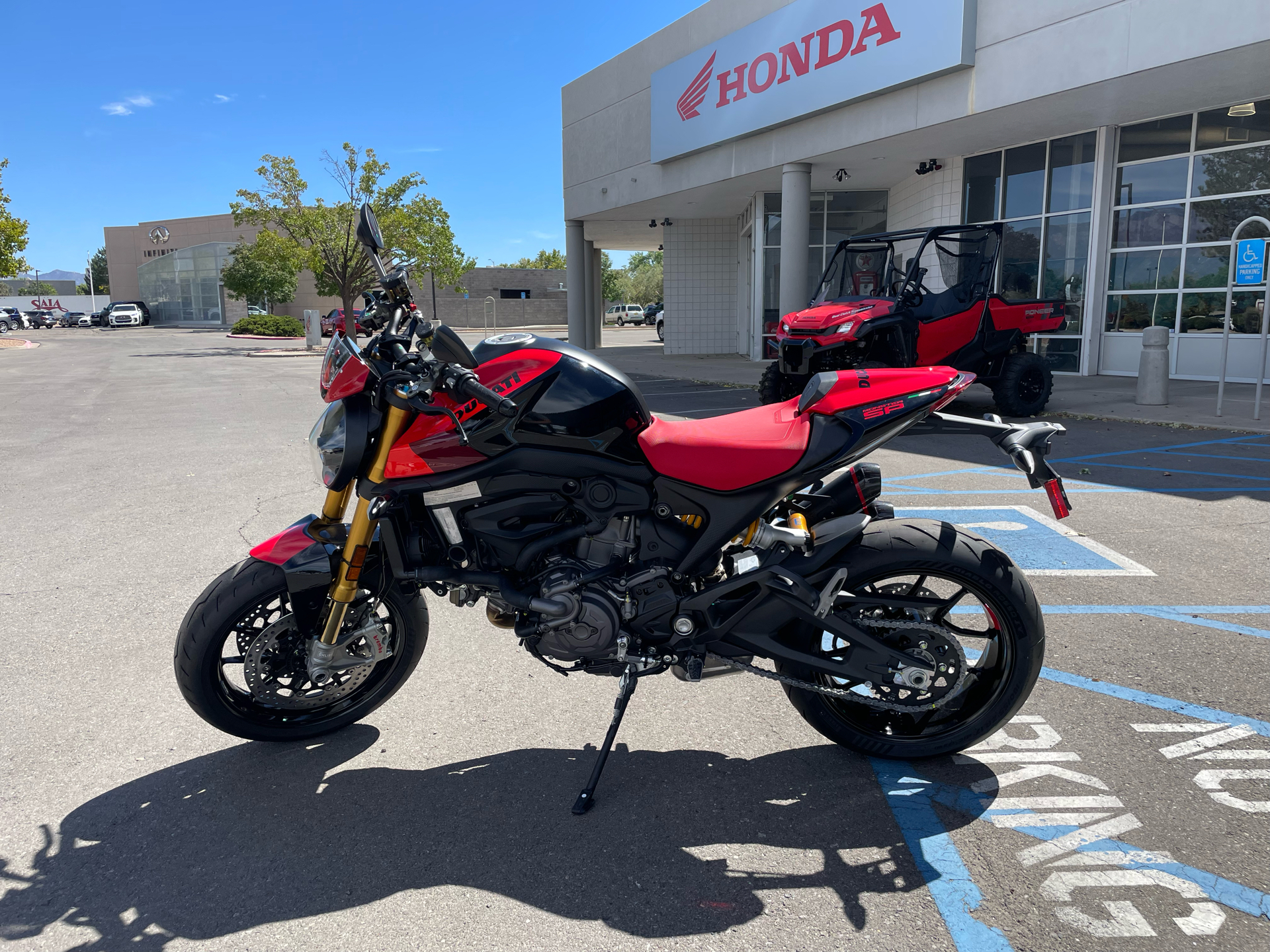 2024 Ducati Monster SP in Albuquerque, New Mexico - Photo 13