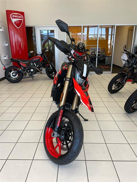 2025 Ducati Hypermotard 698 Mono RVE in Albuquerque, New Mexico - Photo 10