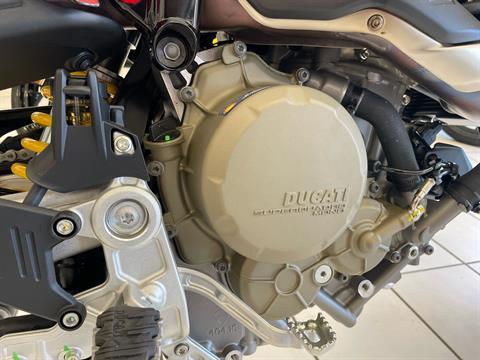 2025 Ducati Hypermotard 698 Mono RVE in Albuquerque, New Mexico - Photo 15