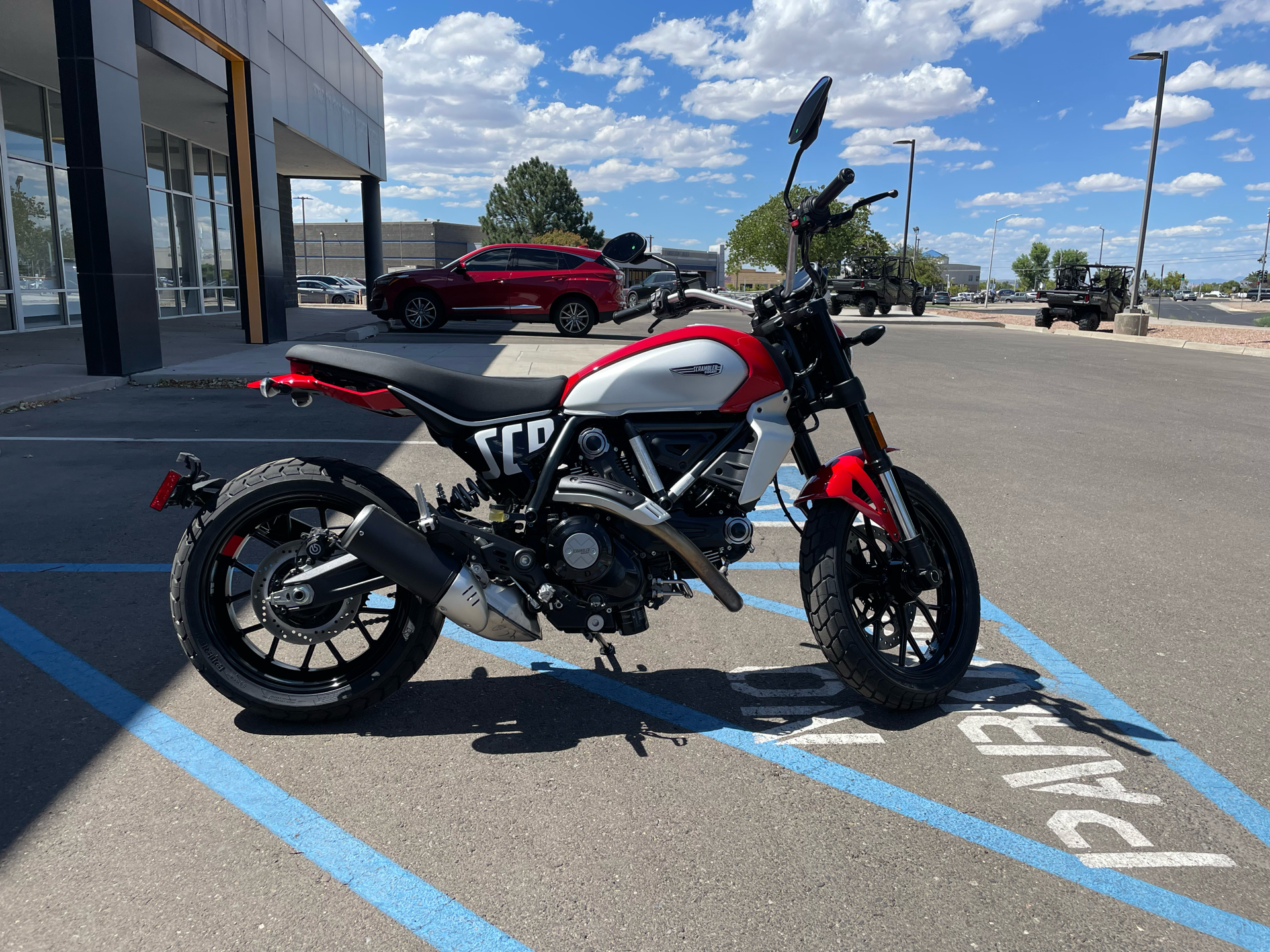 2023 Ducati Scrambler Icon in Albuquerque, New Mexico - Photo 3
