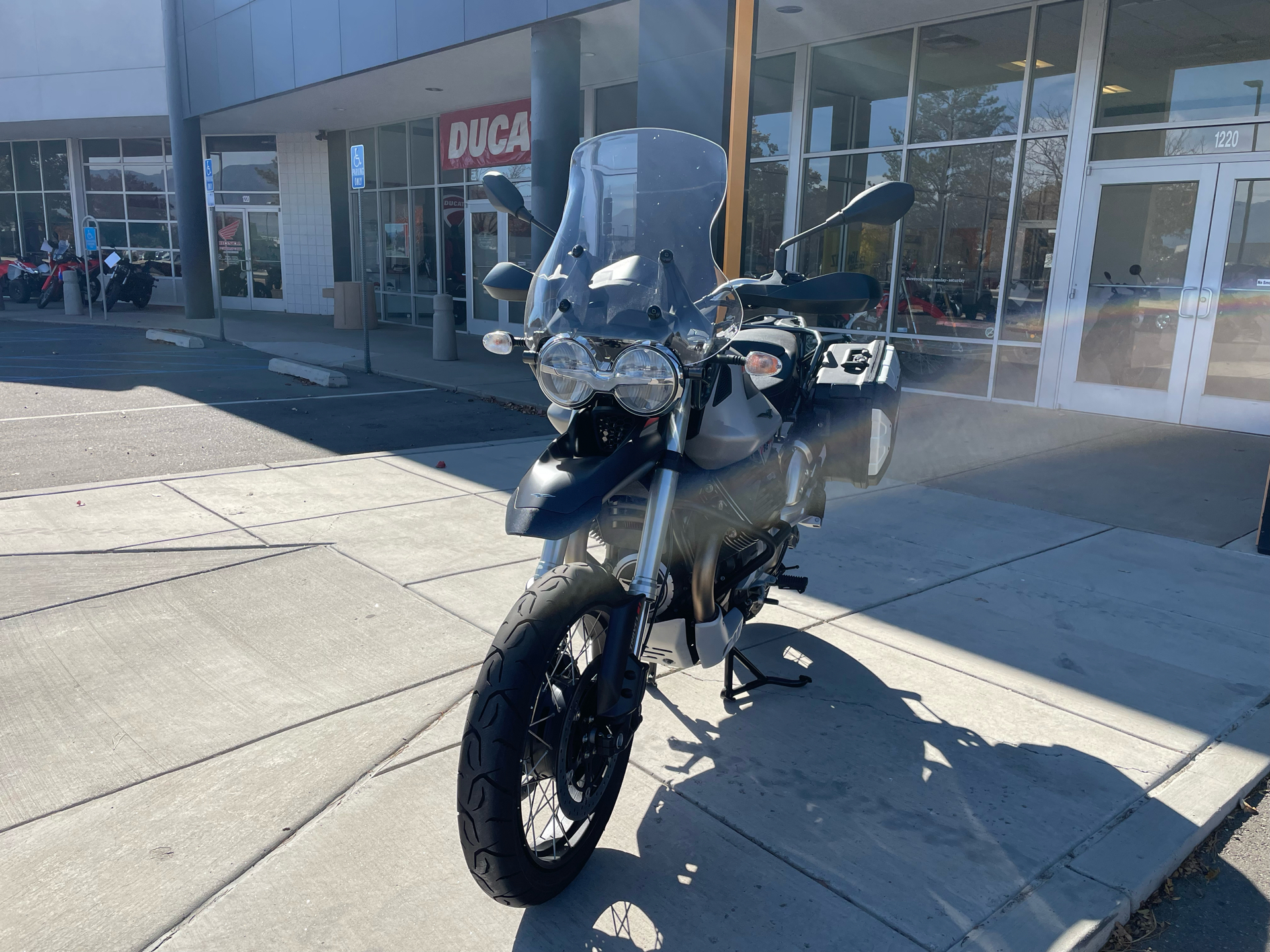 2023 Moto Guzzi V85 TT Travel in Albuquerque, New Mexico - Photo 13