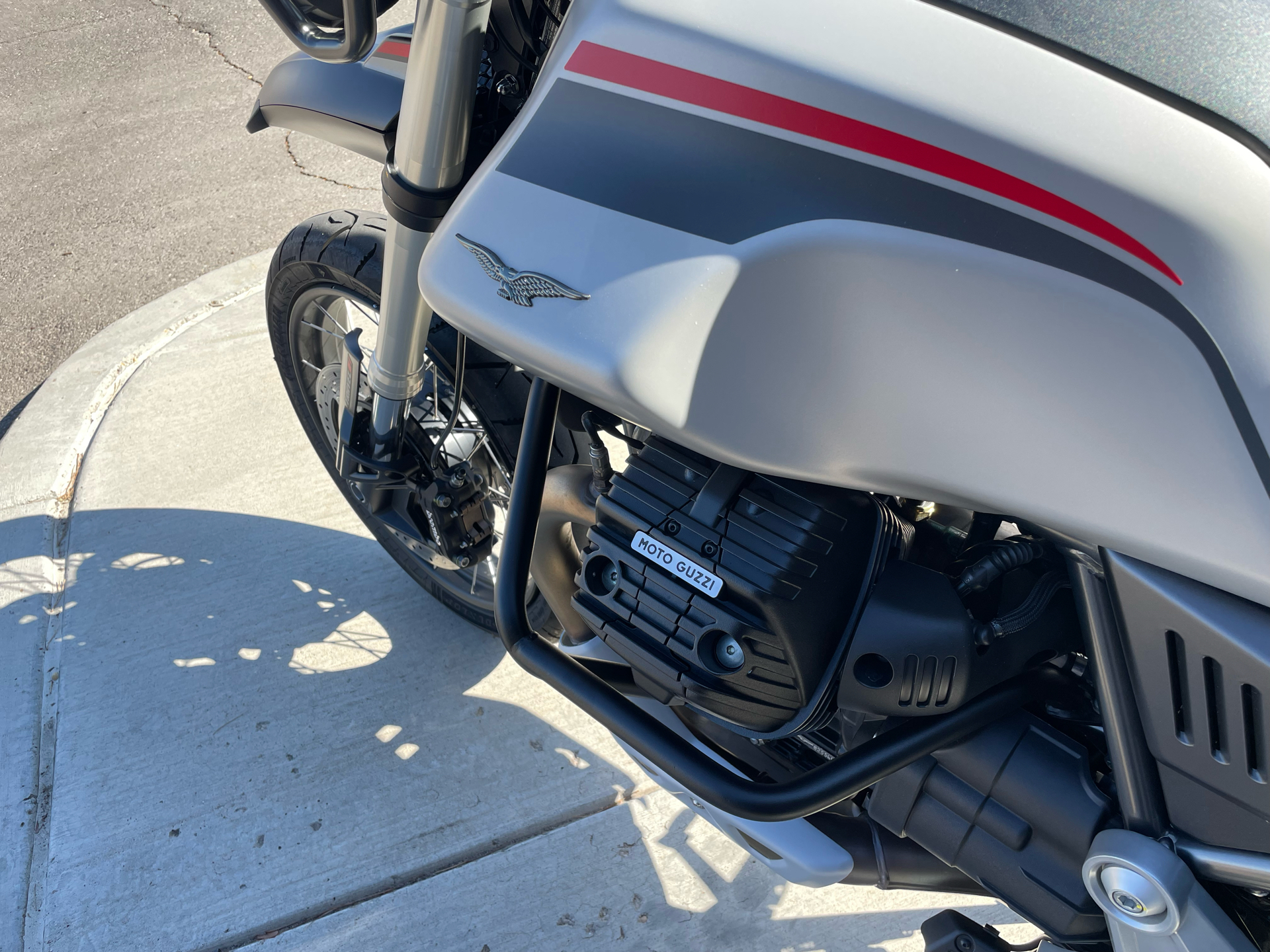 2023 Moto Guzzi V85 TT Travel in Albuquerque, New Mexico - Photo 16
