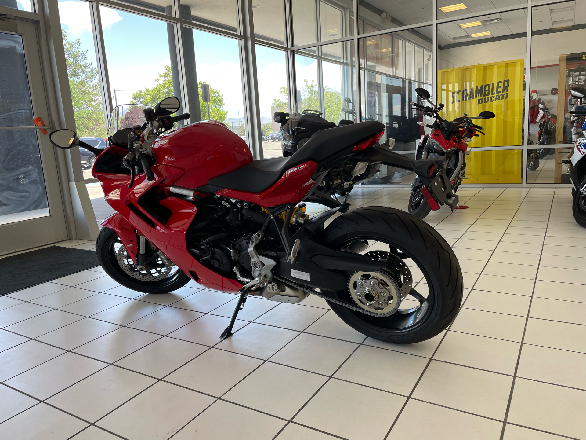 2023 Ducati SuperSport 950 in Albuquerque, New Mexico - Photo 21