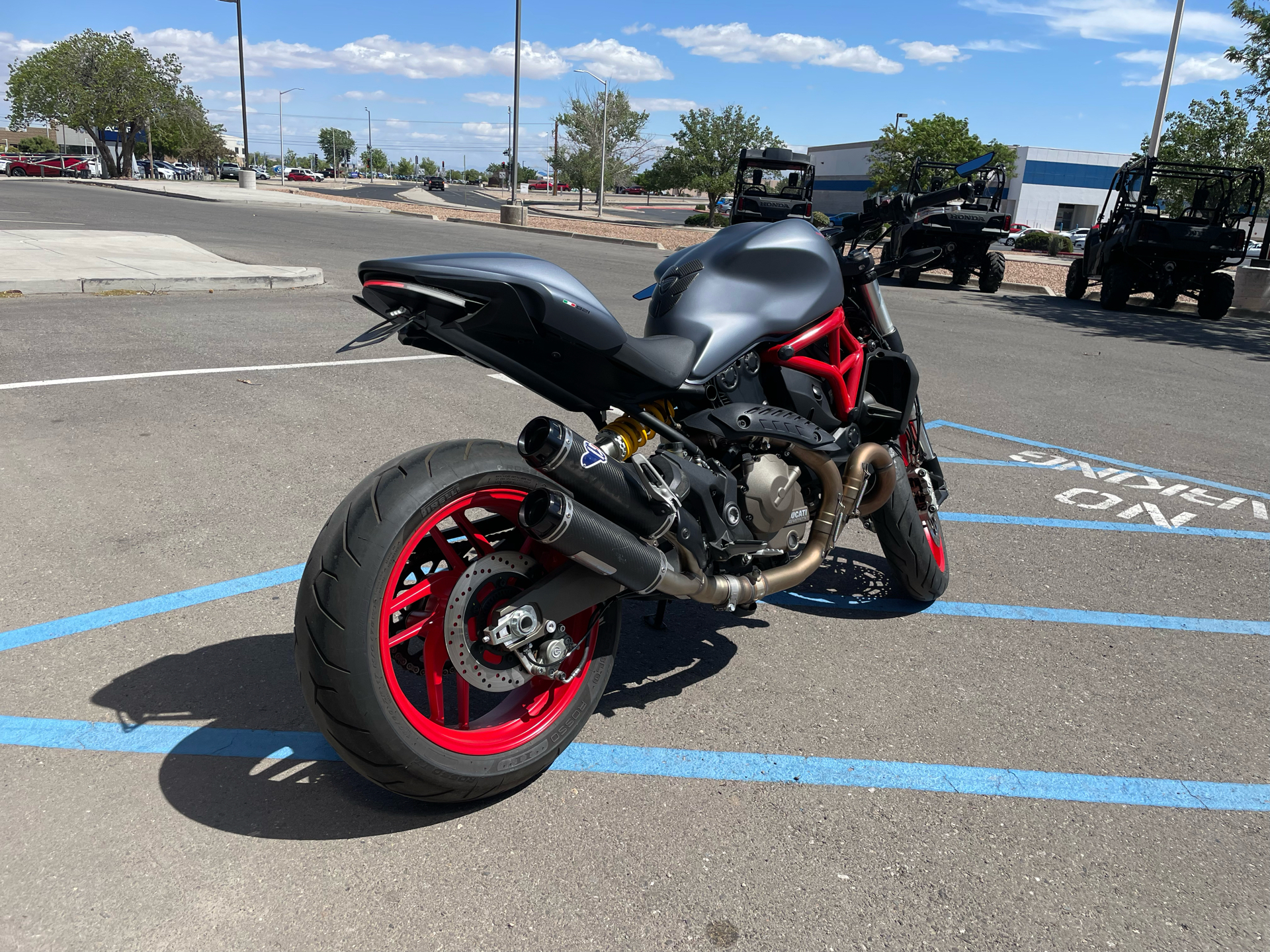 2017 Ducati Monster 821 in Albuquerque, New Mexico - Photo 6