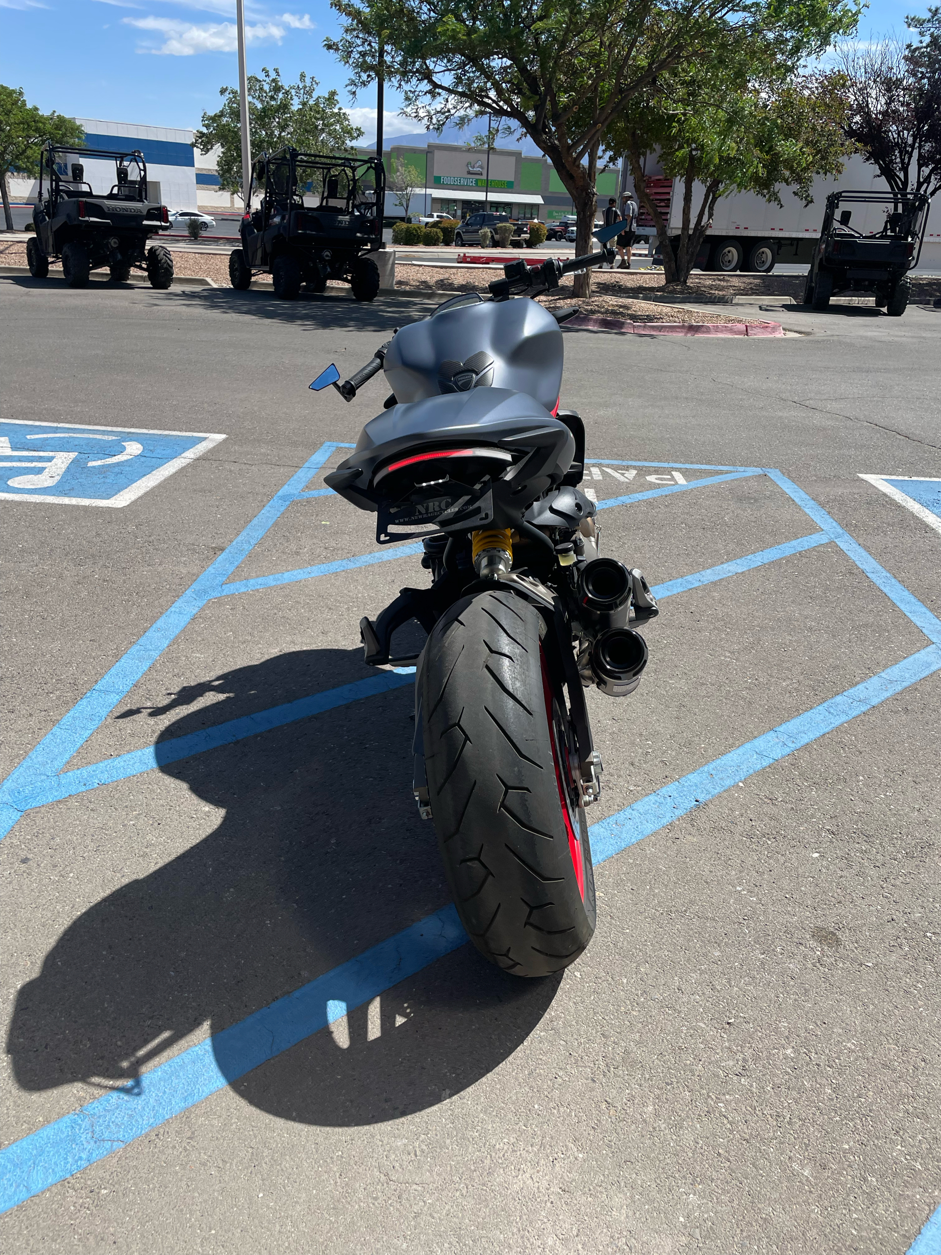 2017 Ducati Monster 821 in Albuquerque, New Mexico - Photo 8