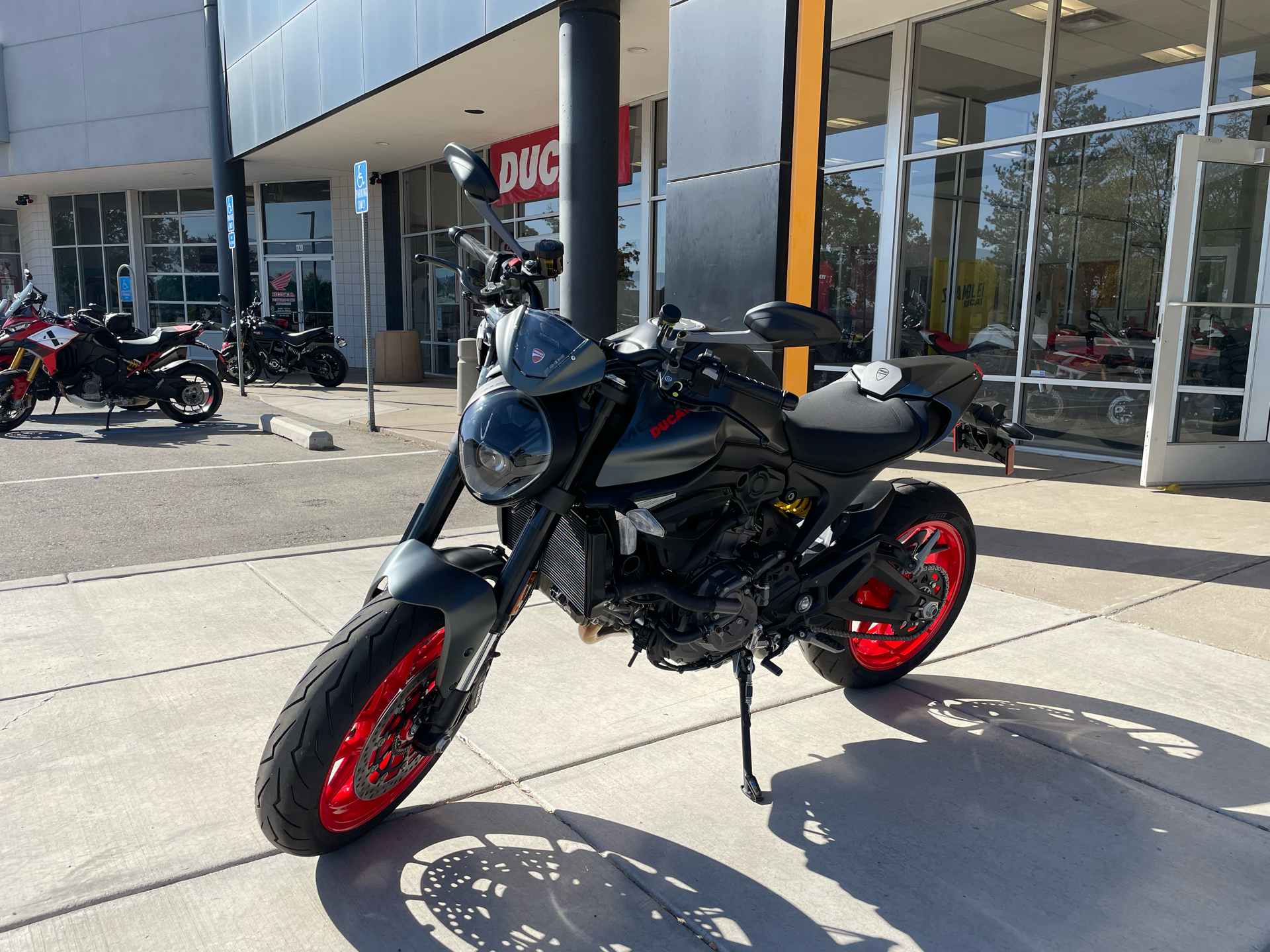 2025 Ducati Monster + in Albuquerque, New Mexico - Photo 10