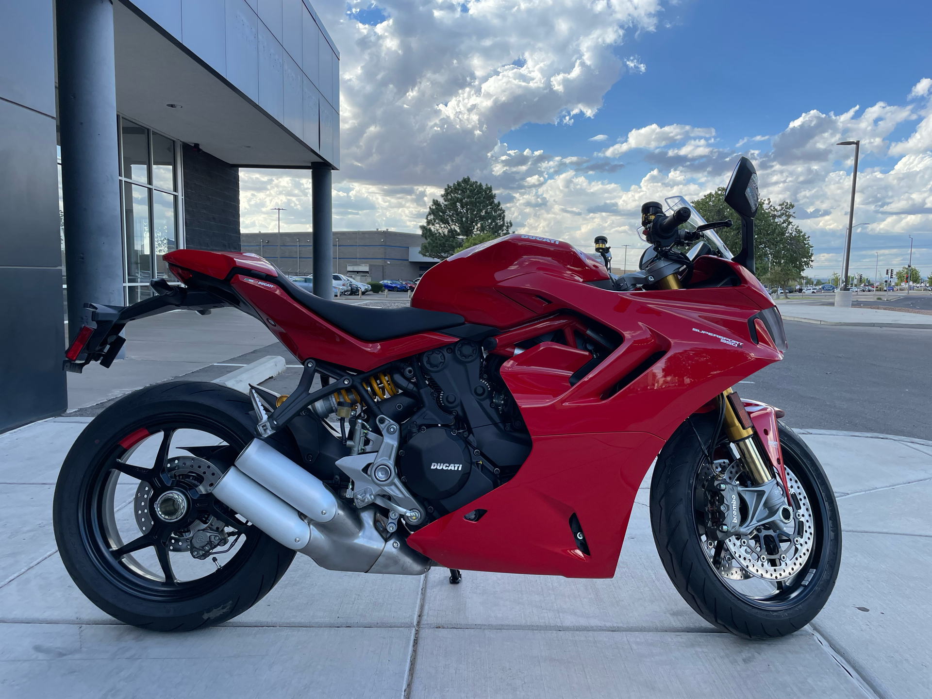 2024 Ducati SuperSport 950 S in Albuquerque, New Mexico - Photo 3