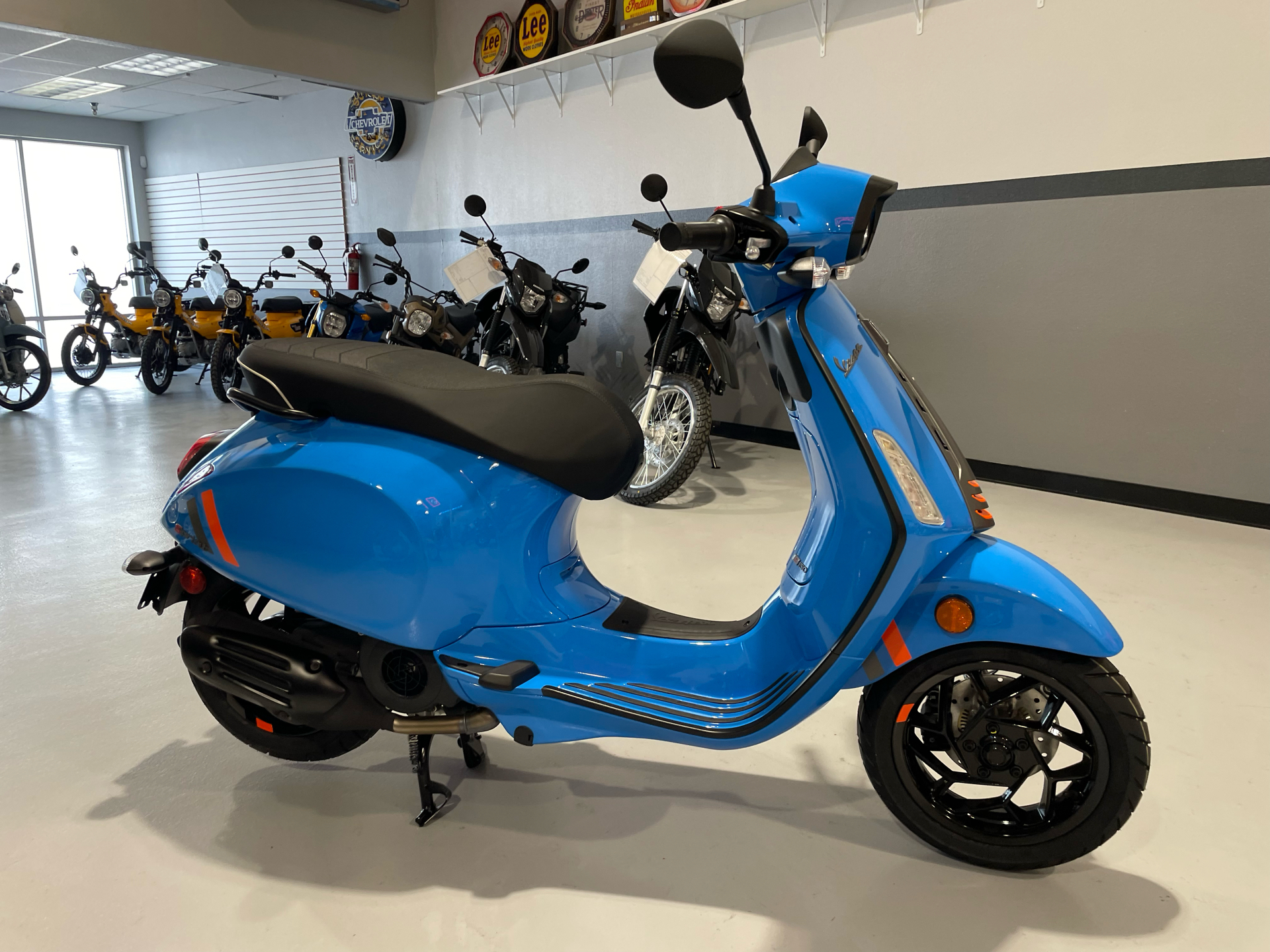 2024 Vespa Sprint 150 S in Albuquerque, New Mexico - Photo 2