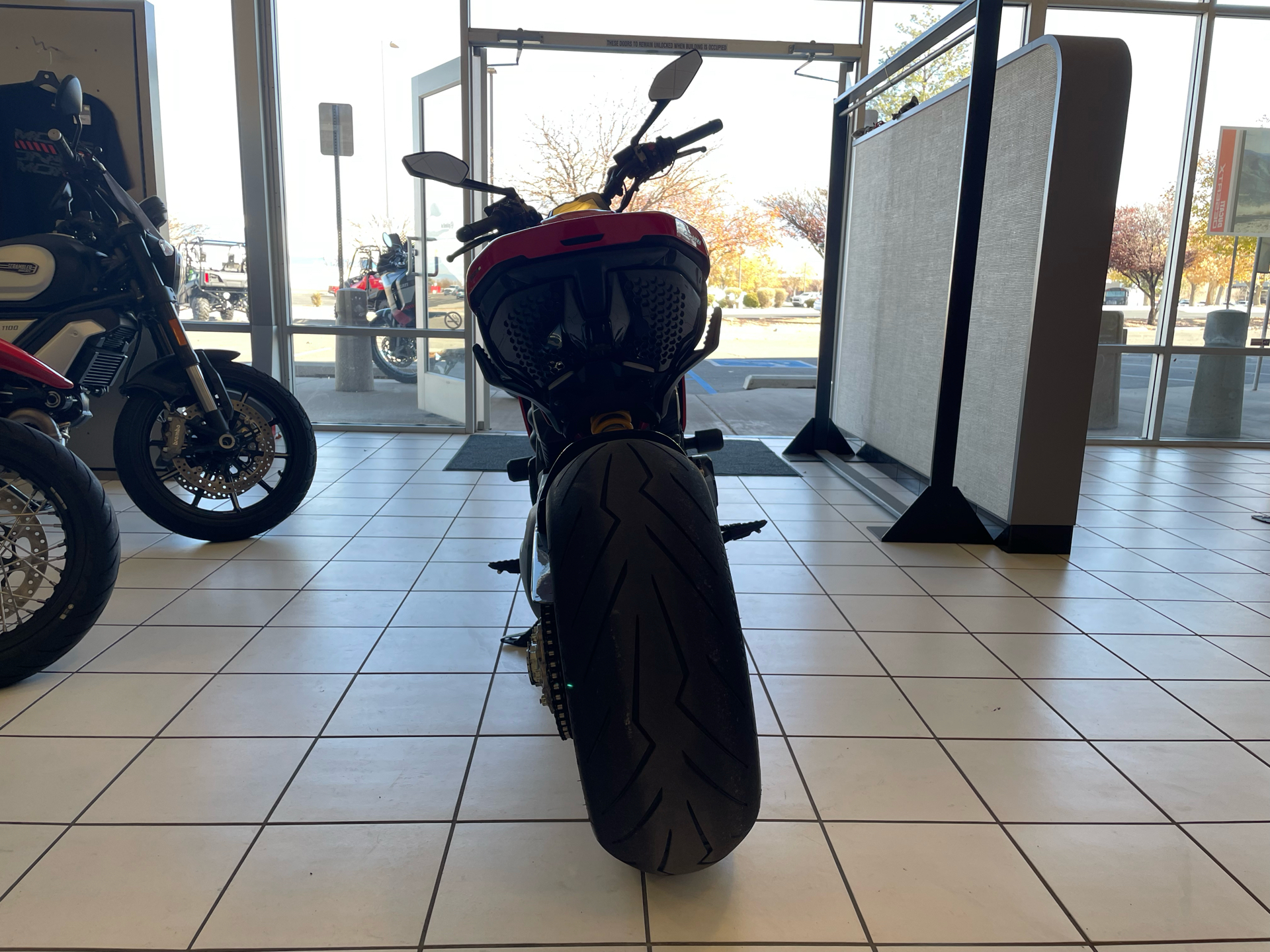 2023 Ducati Diavel V4 in Albuquerque, New Mexico - Photo 4