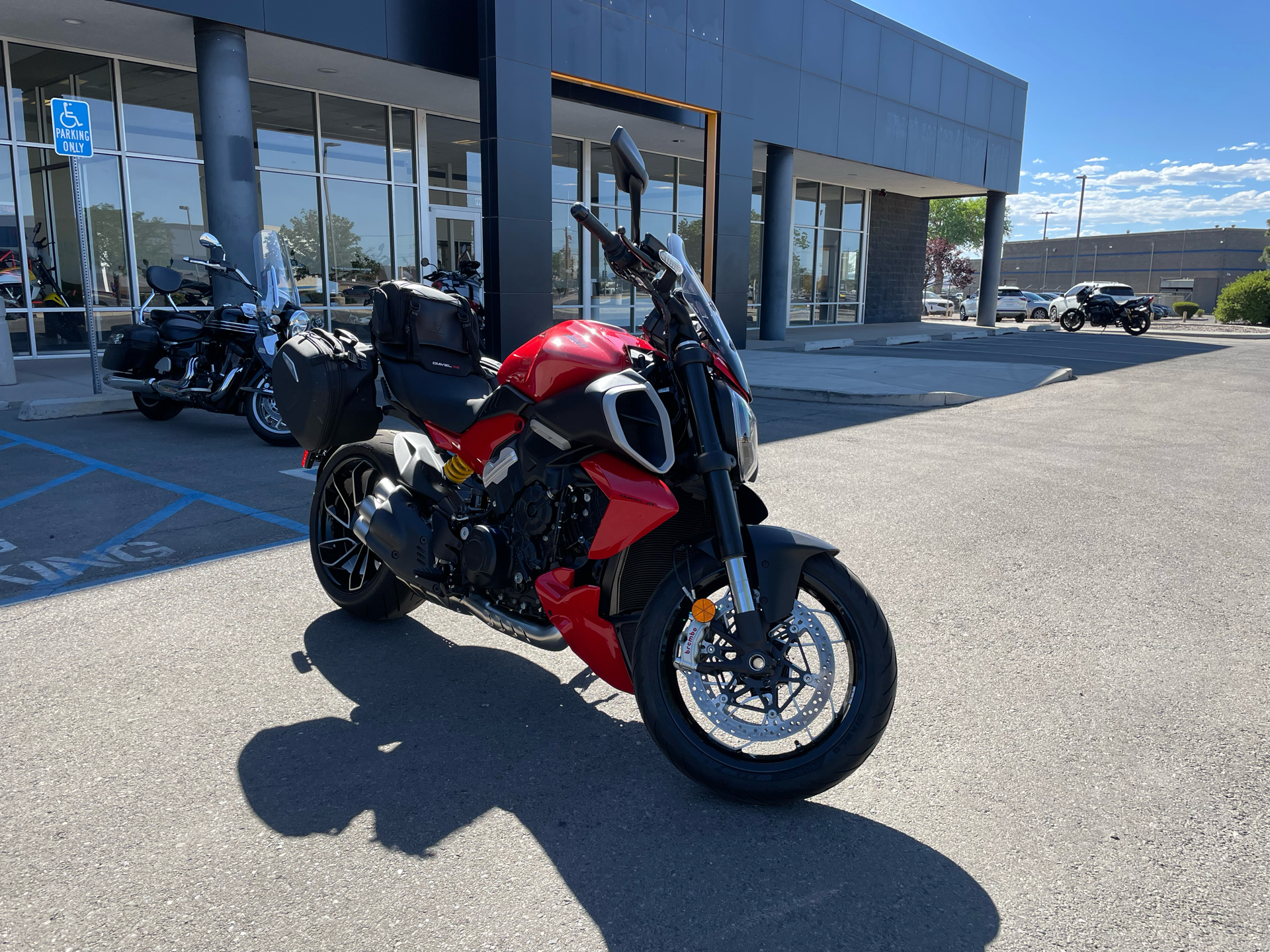 2023 Ducati Diavel V4 in Albuquerque, New Mexico - Photo 1