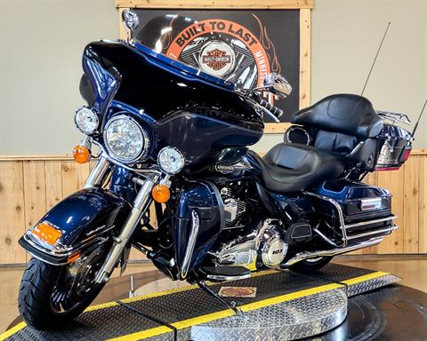 2012 Harley-Davidson Ultra Classic® Electra Glide® in Faribault, Minnesota - Photo 4