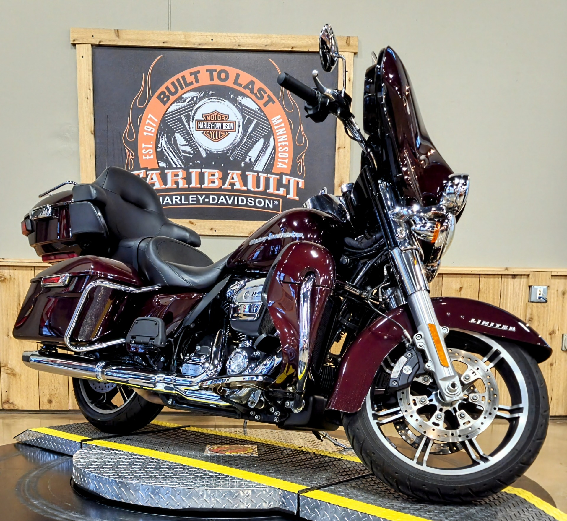 2021 Harley-Davidson Ultra Limited in Faribault, Minnesota - Photo 2