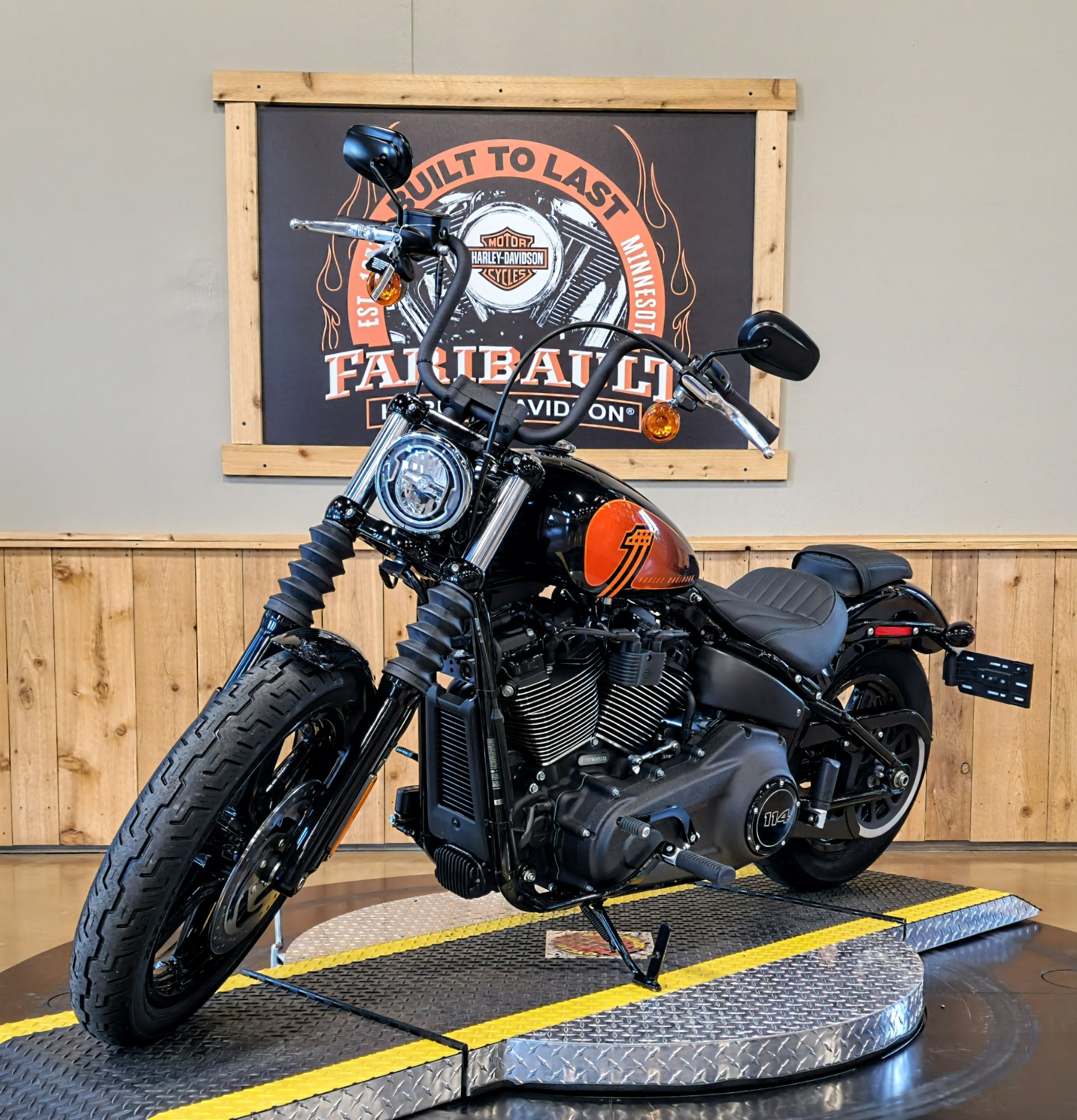 2023 Harley-Davidson Street Bob® 114 in Faribault, Minnesota - Photo 4