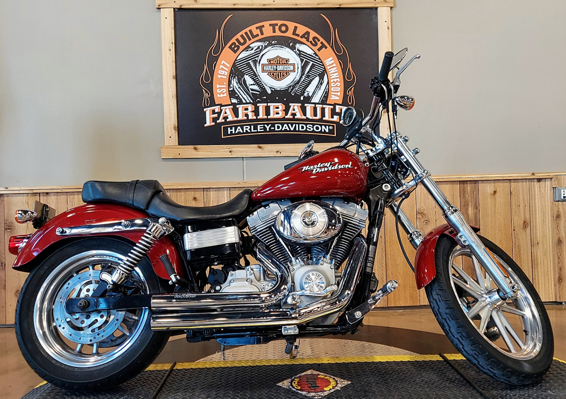 2006 Harley-Davidson Dyna™ Super Glide® in Faribault, Minnesota - Photo 1