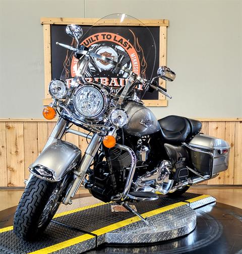 2016 Harley-Davidson Road King® in Faribault, Minnesota - Photo 4