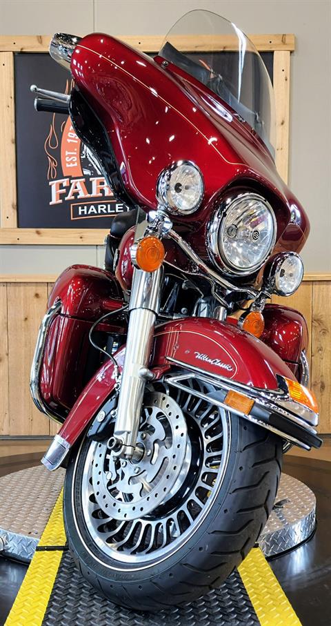 2010 Harley-Davidson Ultra Classic® Electra Glide® in Faribault, Minnesota - Photo 3