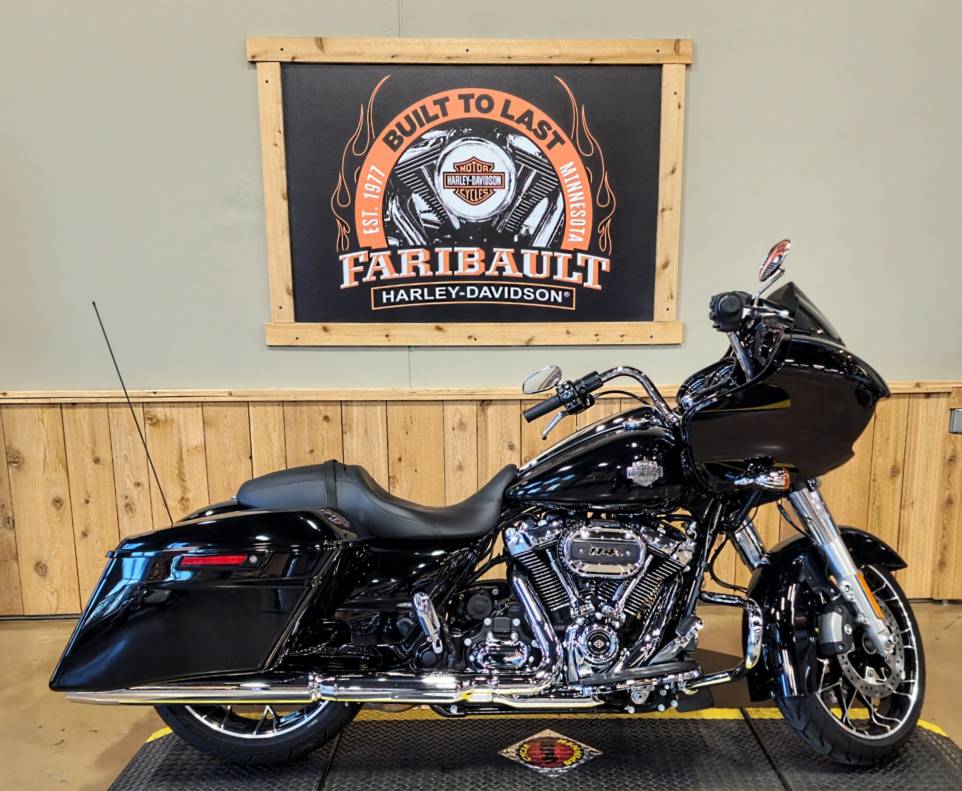 2023 Harley-Davidson Road Glide® Special in Faribault, Minnesota - Photo 1