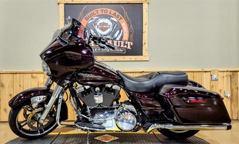 2014 Harley-Davidson Street Glide® Special in Faribault, Minnesota - Photo 5