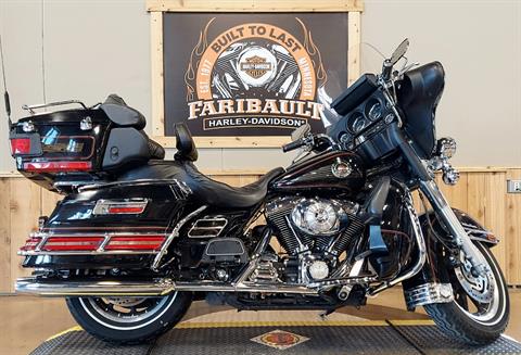 2000 Harley-Davidson FLHTCUI Ultra Classic® Electra Glide® in Faribault, Minnesota - Photo 1
