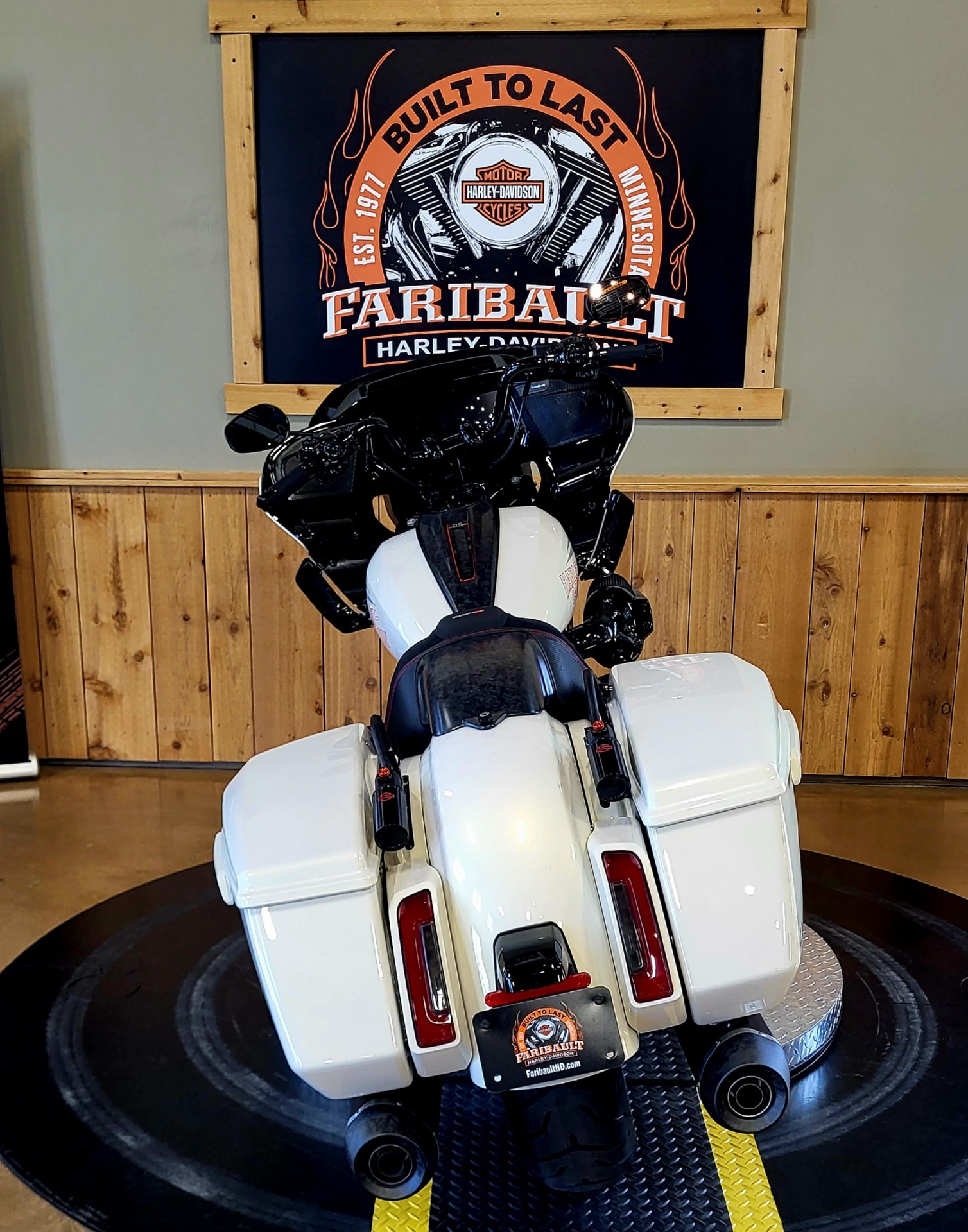 2024 Harley-Davidson CVO™ Road Glide® ST in Faribault, Minnesota - Photo 8
