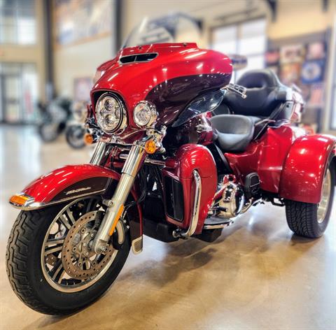 2018 Harley-Davidson Tri Glide® Ultra in Faribault, Minnesota - Photo 4