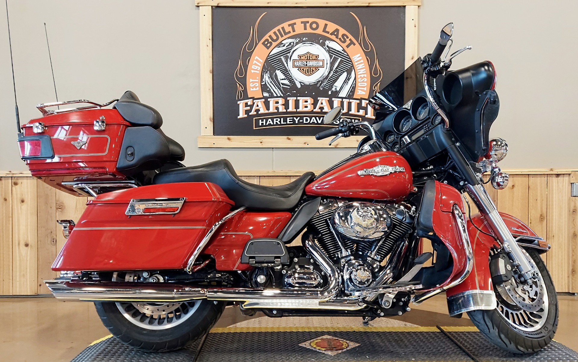 2009 Harley-Davidson Ultra Classic® Electra Glide® in Faribault, Minnesota - Photo 1