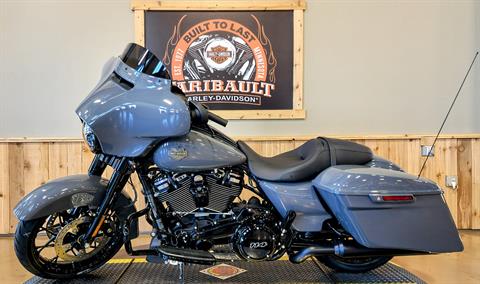 2022 Harley-Davidson Street Glide® Special in Faribault, Minnesota - Photo 5
