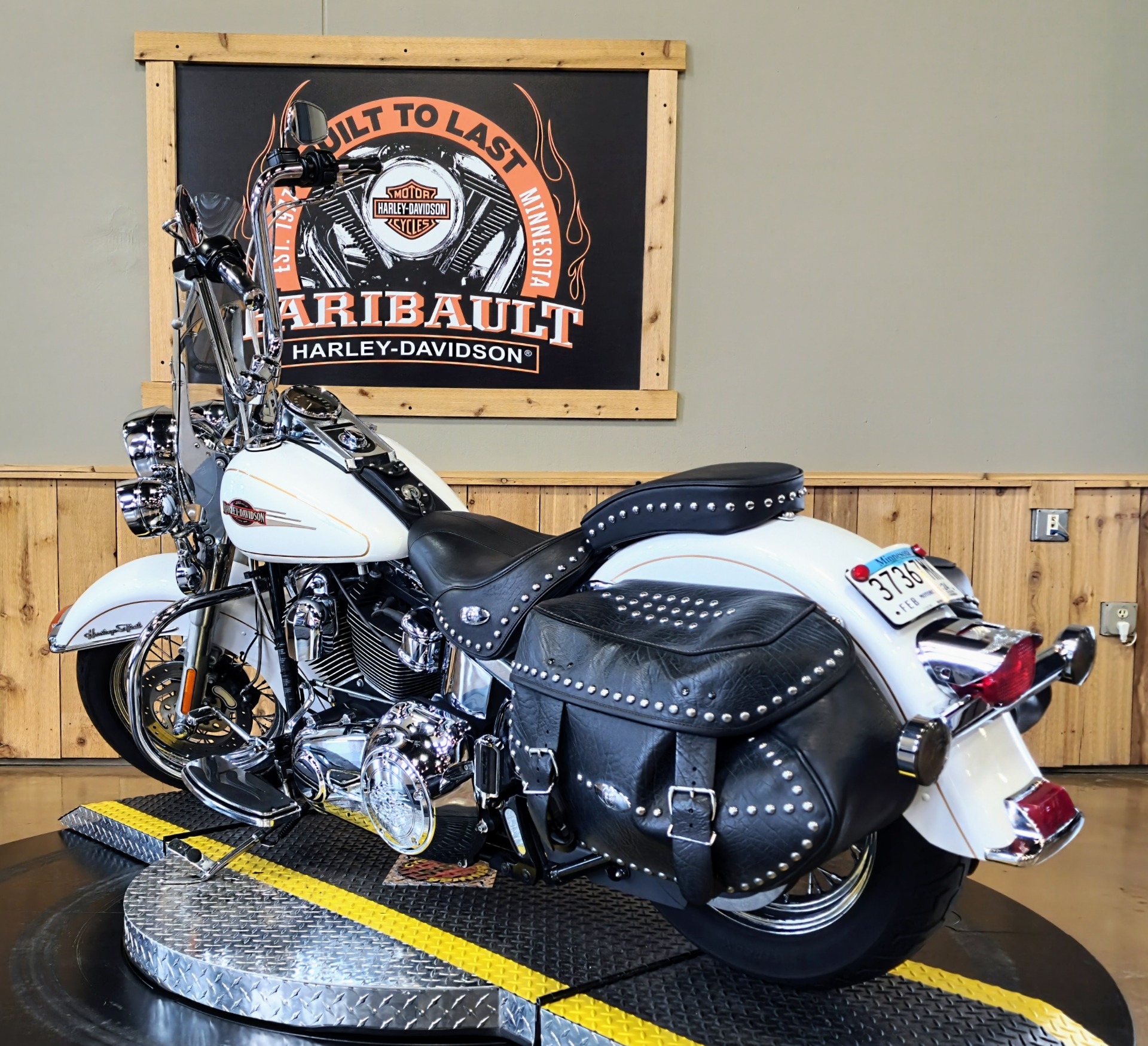 2008 Harley-Davidson Heritage Softail® Classic in Faribault, Minnesota - Photo 6