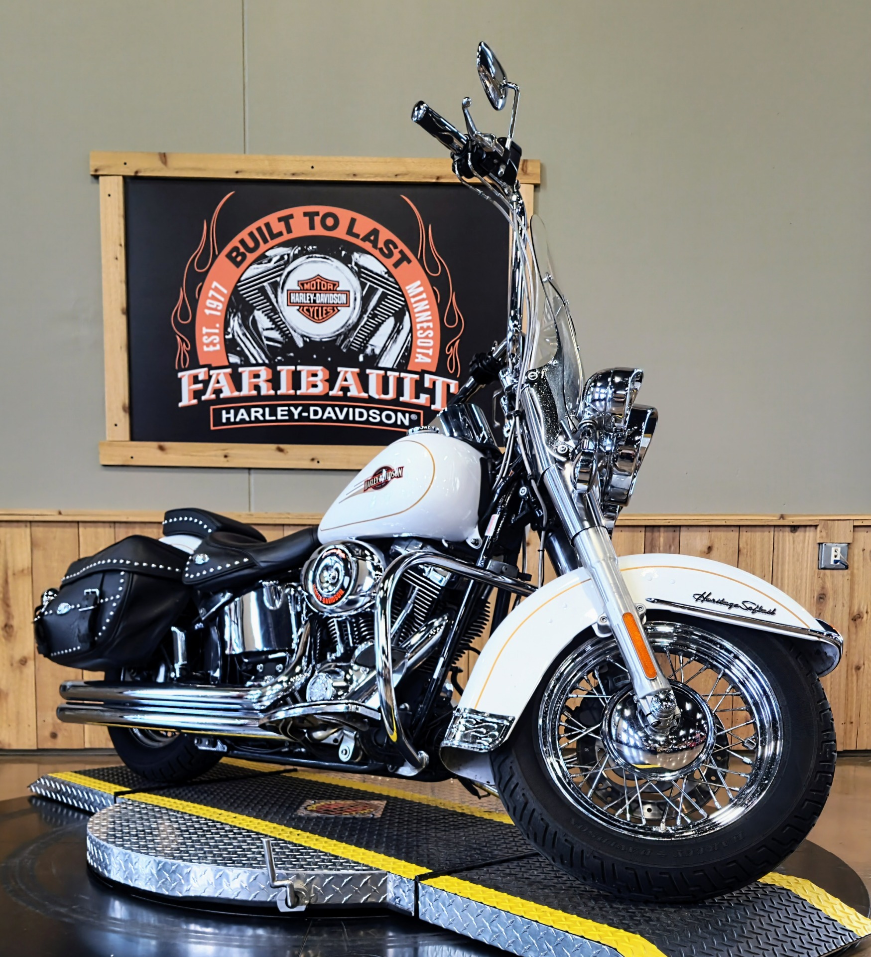 2008 Harley-Davidson Heritage Softail® Classic in Faribault, Minnesota - Photo 2