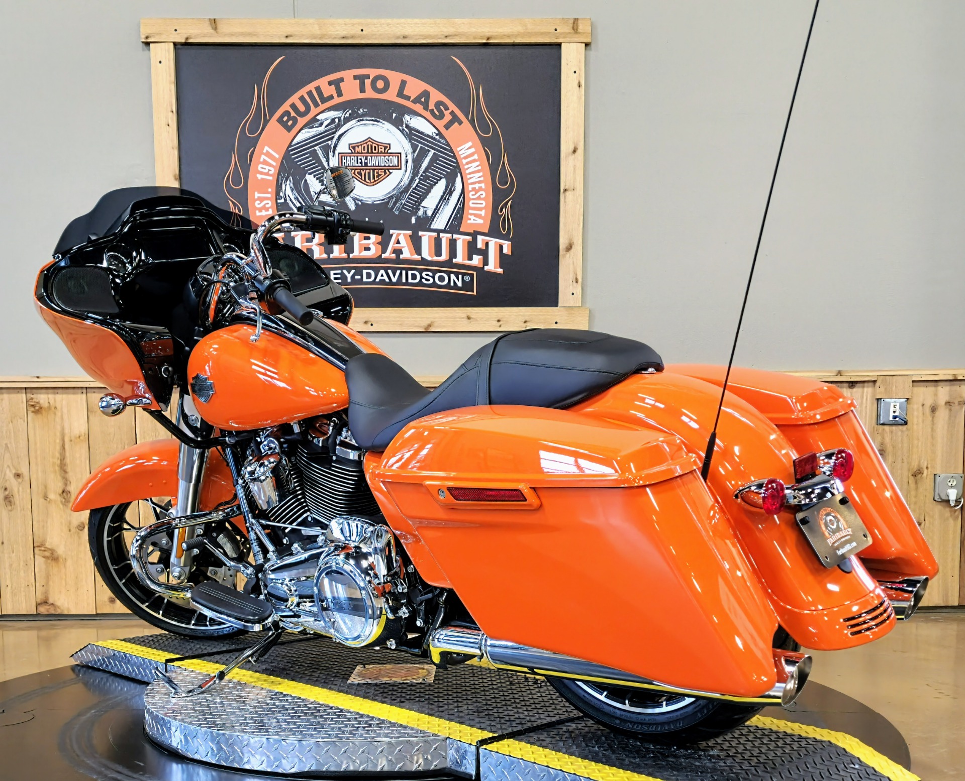 2023 Harley-Davidson Road Glide® Special in Faribault, Minnesota - Photo 6