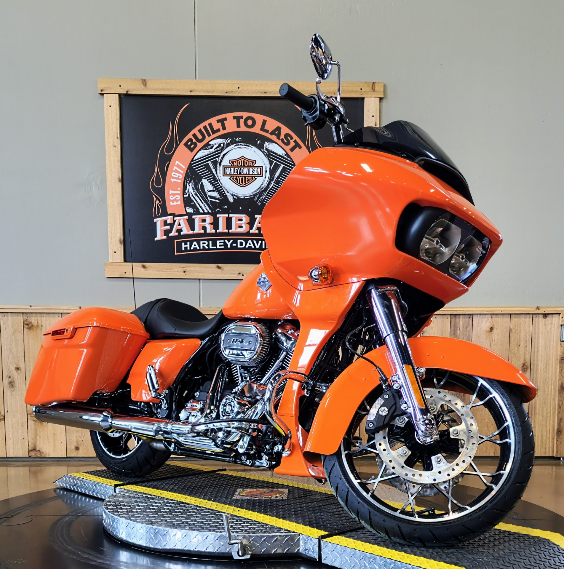 2023 Harley-Davidson Road Glide® Special in Faribault, Minnesota - Photo 2