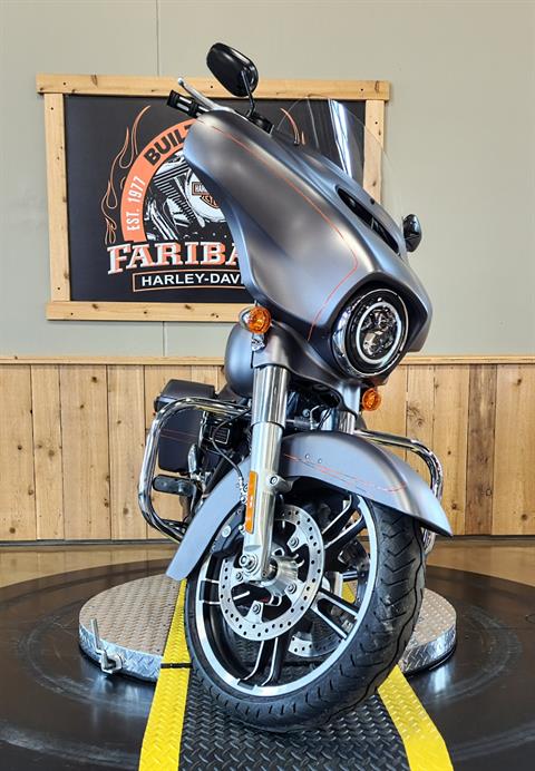 2016 Harley-Davidson Street Glide® Special in Faribault, Minnesota - Photo 3