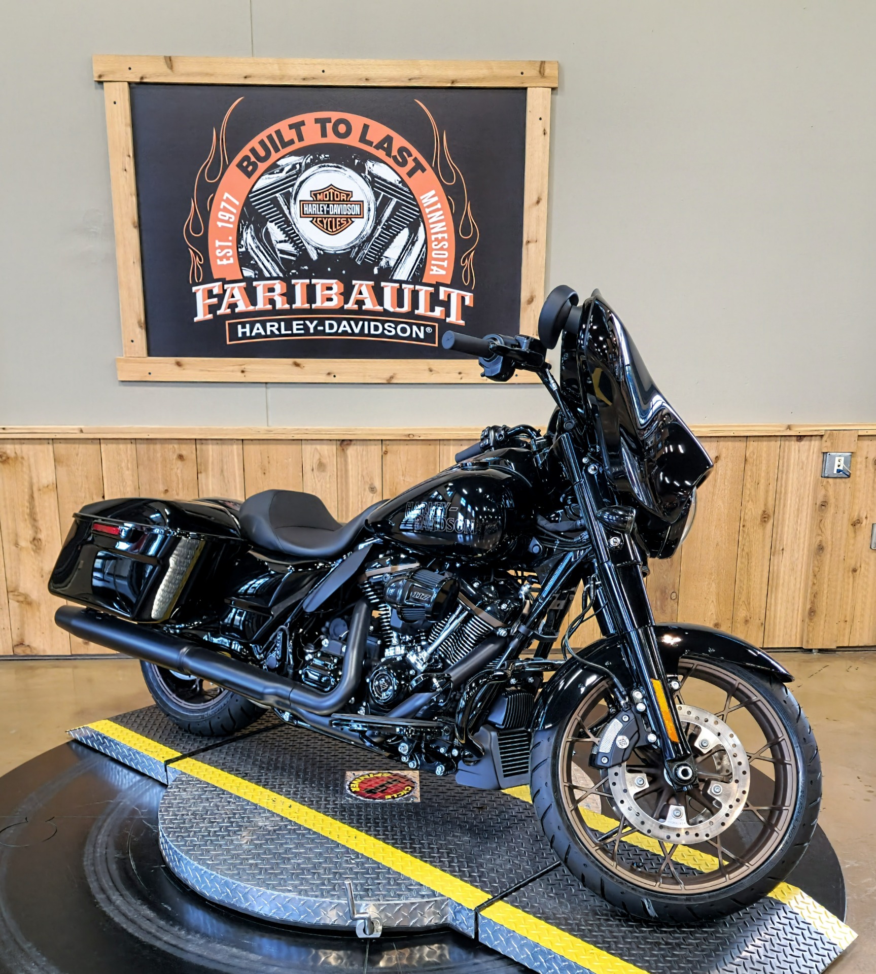 2023 Harley-Davidson Street Glide® ST in Faribault, Minnesota - Photo 3