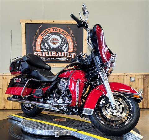 2010 Harley-Davidson Electra Glide® Ultra Limited in Faribault, Minnesota - Photo 2