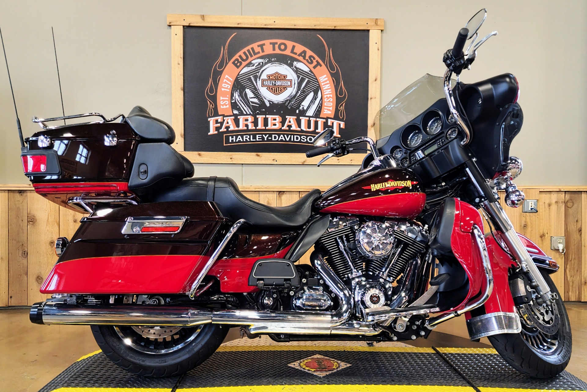 2010 Harley-Davidson Electra Glide® Ultra Limited in Faribault, Minnesota - Photo 1