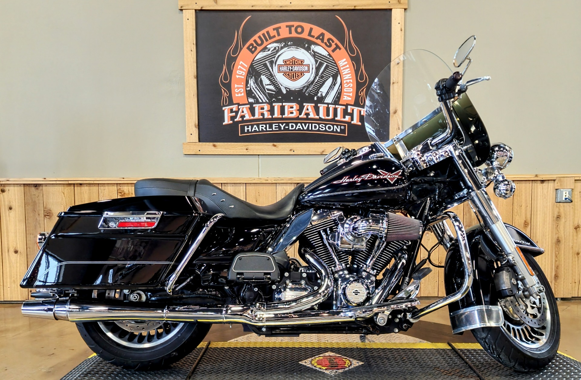 2012 Harley-Davidson Road King® in Faribault, Minnesota - Photo 1