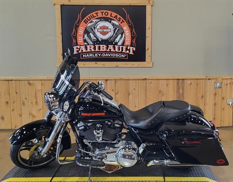 2017 Harley-Davidson Road King® in Faribault, Minnesota - Photo 6