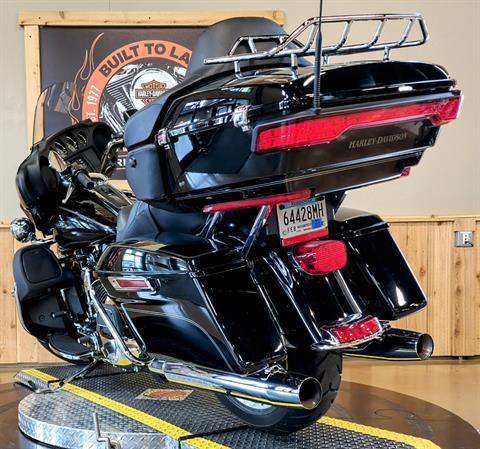 2014 Harley-Davidson Electra Glide® Ultra Classic® in Faribault, Minnesota - Photo 6