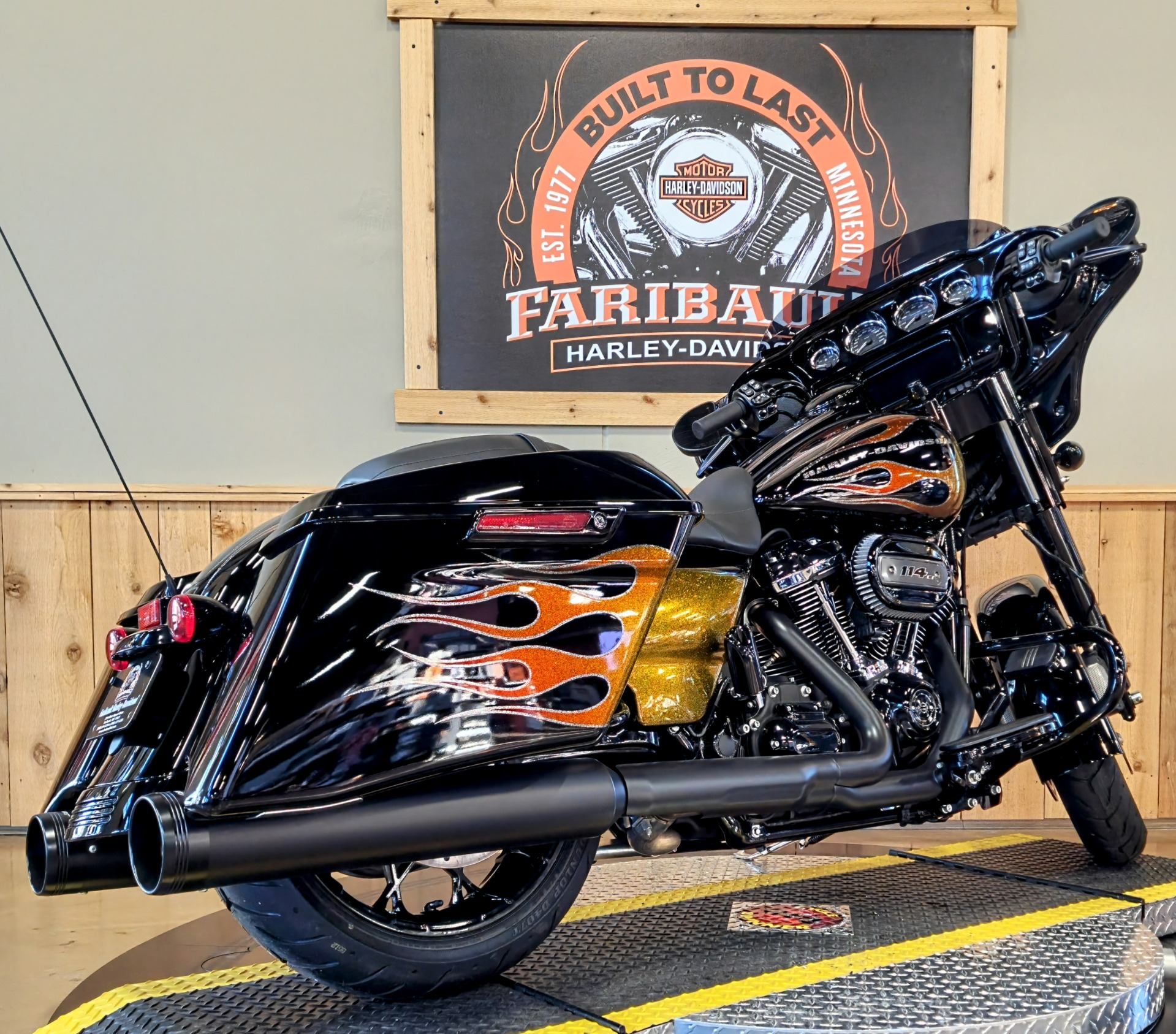2022 Harley-Davidson Street Glide® Special in Faribault, Minnesota - Photo 8