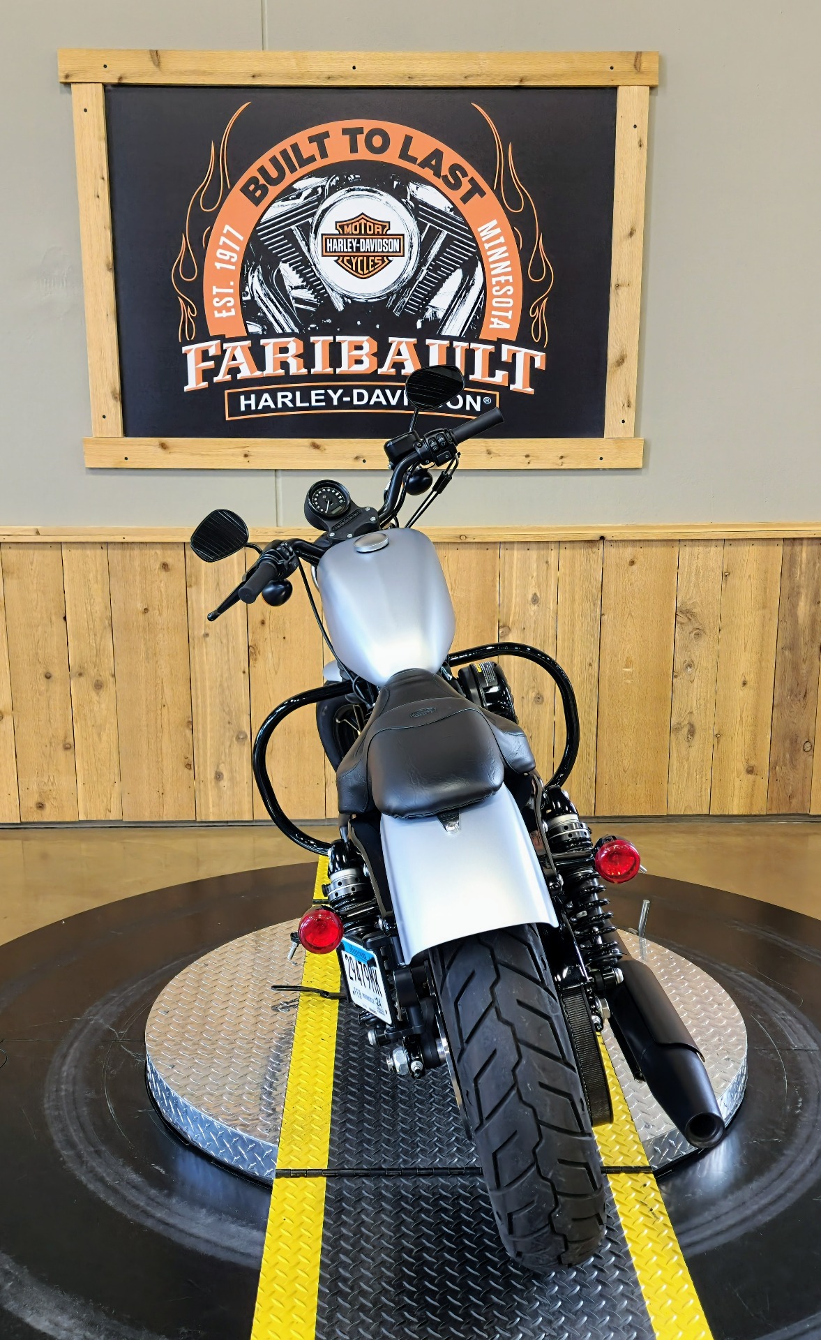 2020 Harley-Davidson Iron 883™ in Faribault, Minnesota - Photo 7