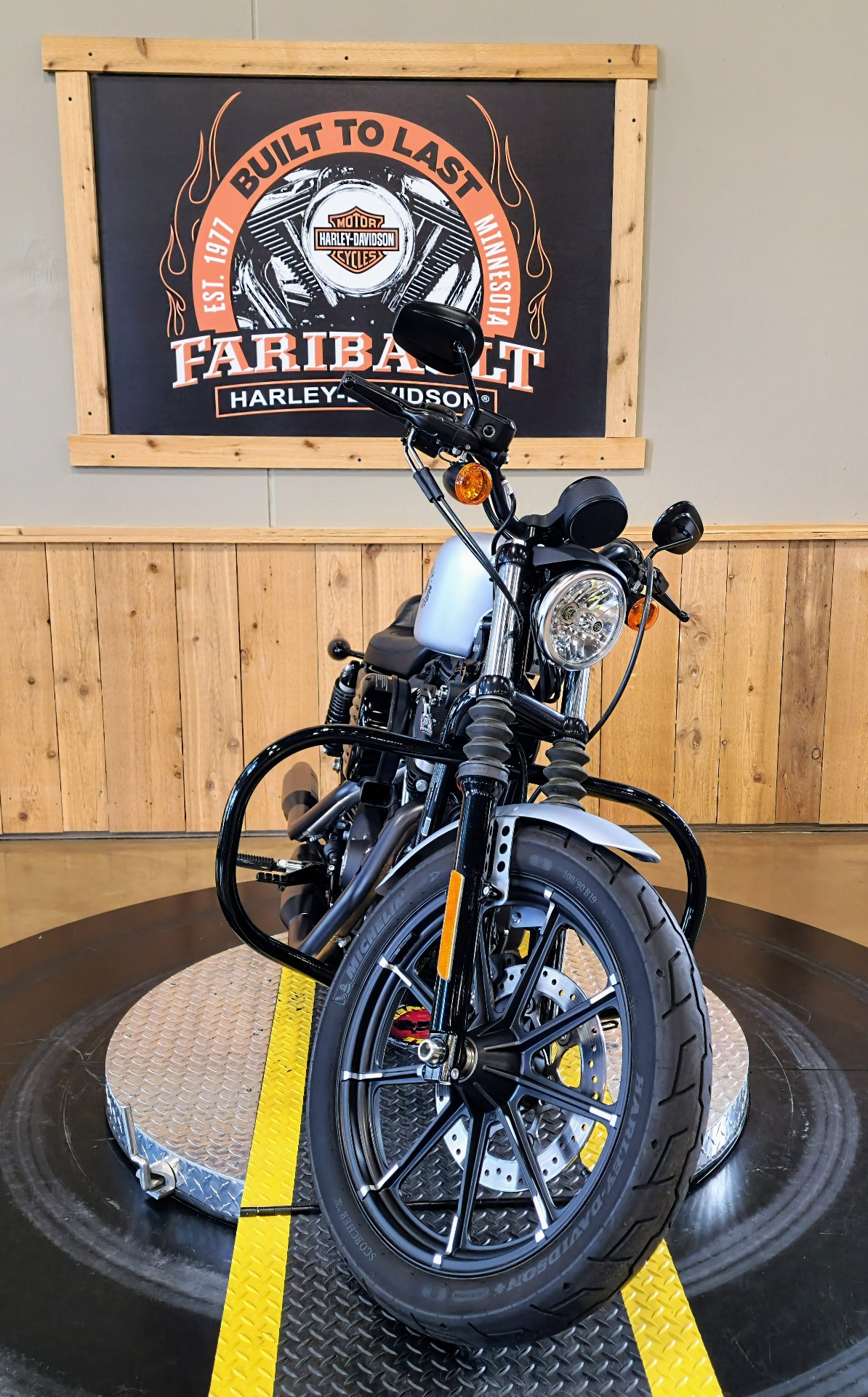 2020 Harley-Davidson Iron 883™ in Faribault, Minnesota - Photo 3