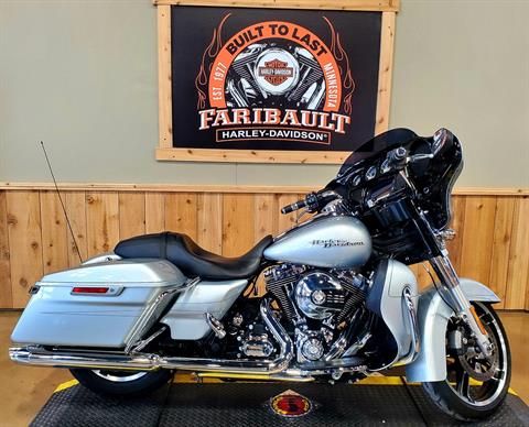 2015 Harley-Davidson Street Glide® Special in Faribault, Minnesota - Photo 1