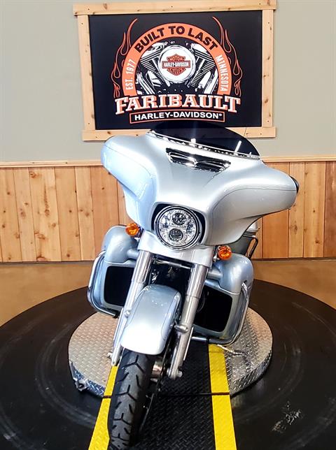 2015 Harley-Davidson Street Glide® Special in Faribault, Minnesota - Photo 4