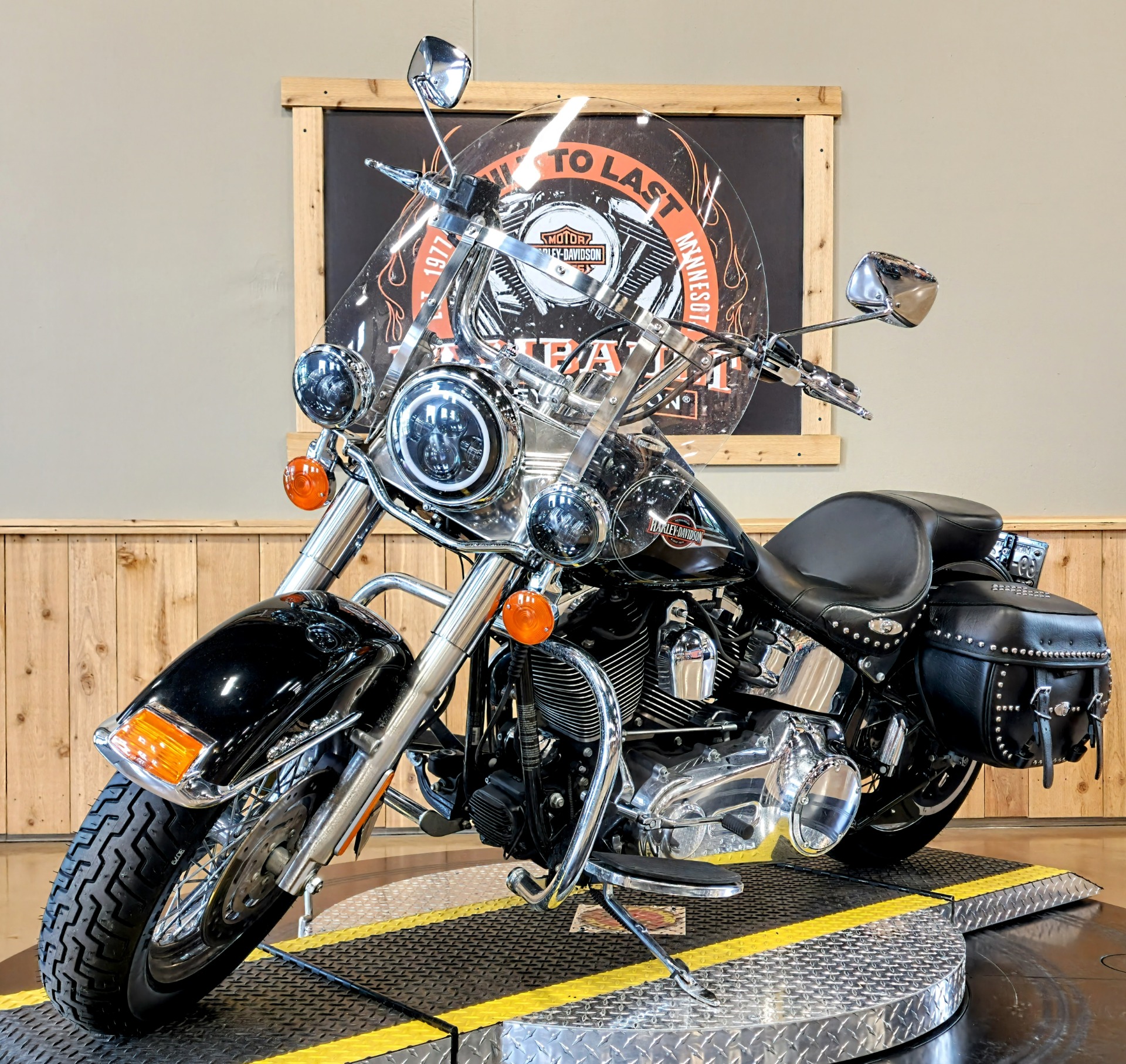 2007 Harley-Davidson Heritage Softail Classic in Faribault, Minnesota - Photo 4