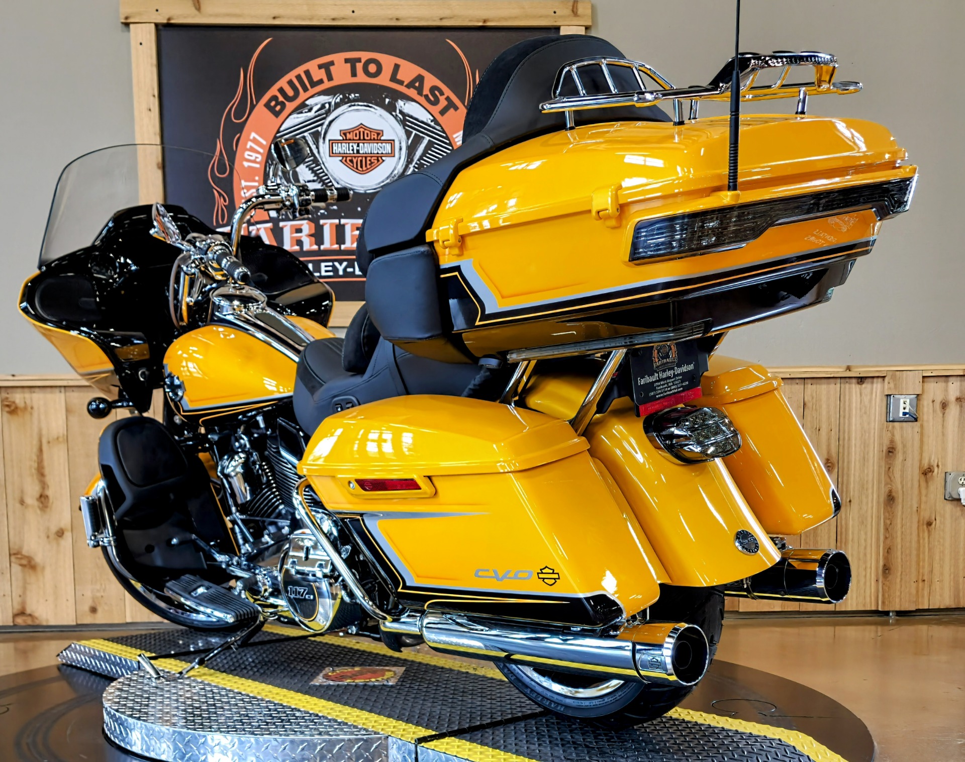 2022 Harley-Davidson CVO™ Road Glide® Limited in Faribault, Minnesota - Photo 6