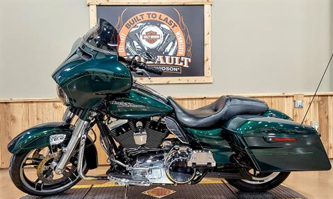 2015 Harley-Davidson Street Glide® Special in Faribault, Minnesota - Photo 5