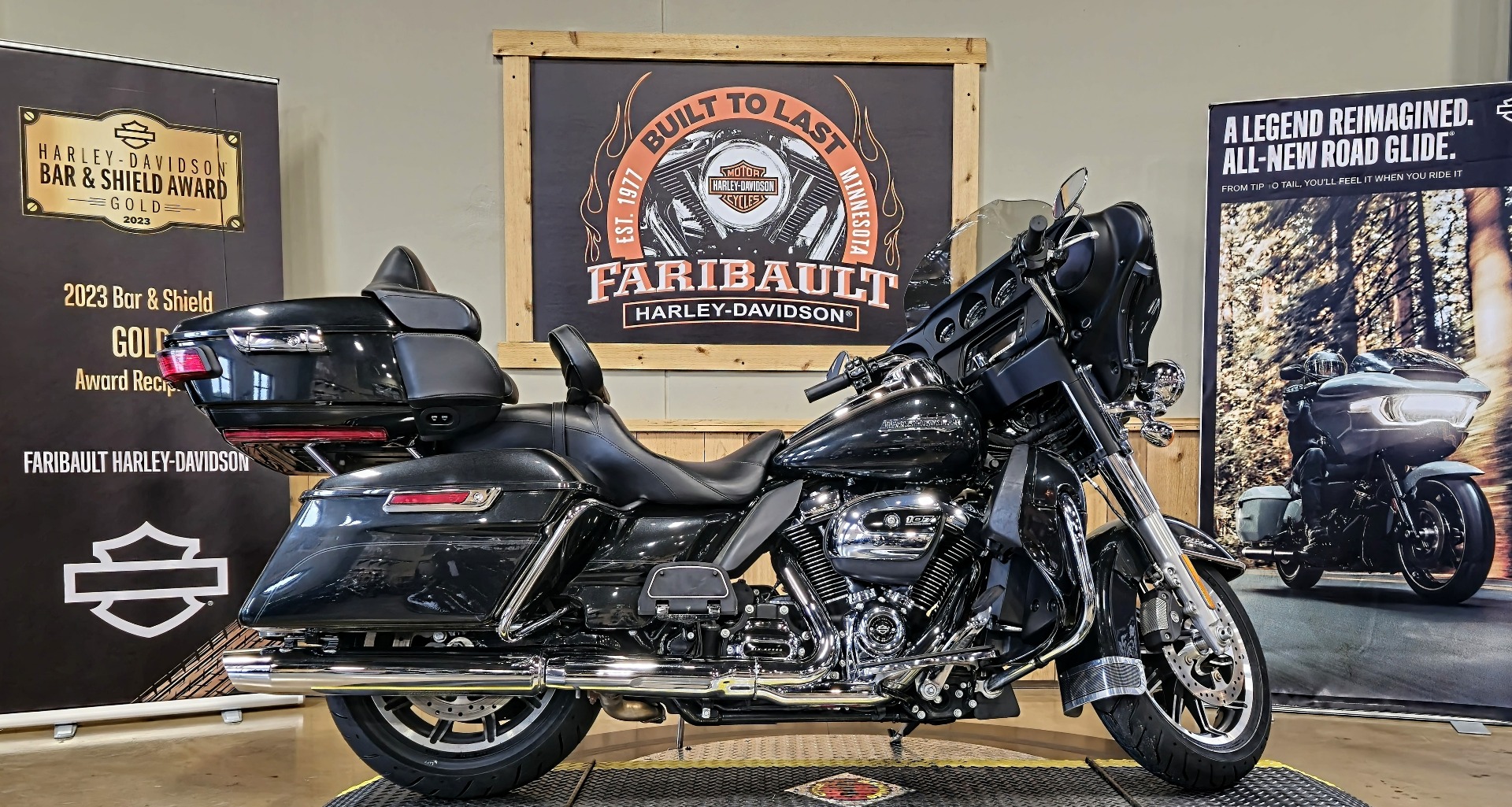 2018 Harley-Davidson Electra Glide® Ultra Classic® in Faribault, Minnesota - Photo 1