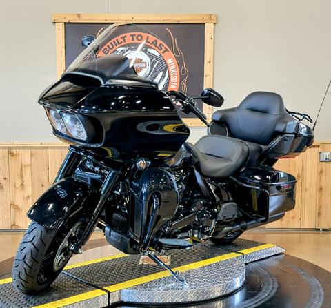 2023 Harley-Davidson Road Glide® Limited in Faribault, Minnesota - Photo 4